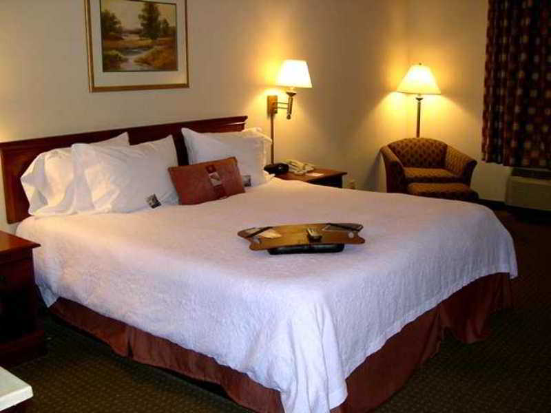 Hampton Inn Selma Quarto foto